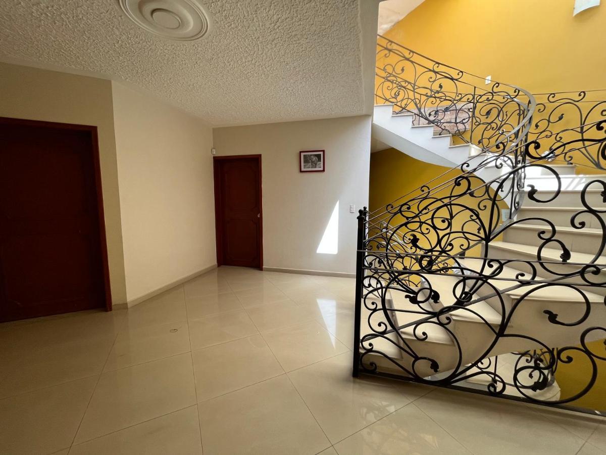 Beautiful Private House In The Downtown With 3 Floors Villa เตปาติตลัน เด โมเรลอส ภายนอก รูปภาพ
