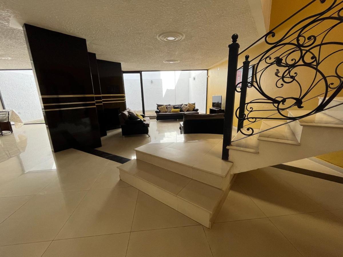Beautiful Private House In The Downtown With 3 Floors Villa เตปาติตลัน เด โมเรลอส ภายนอก รูปภาพ