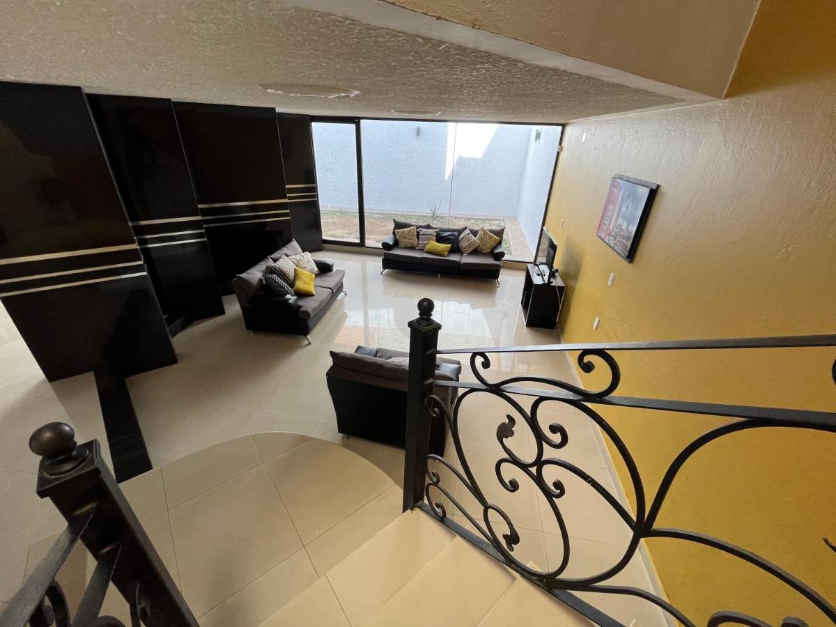 Beautiful Private House In The Downtown With 3 Floors Villa เตปาติตลัน เด โมเรลอส ภายนอก รูปภาพ